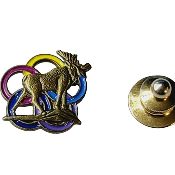 Vintage Loyal Order of Moose Olympic Rings Tie Tac/Lapel Pin - Picture 2 of 5